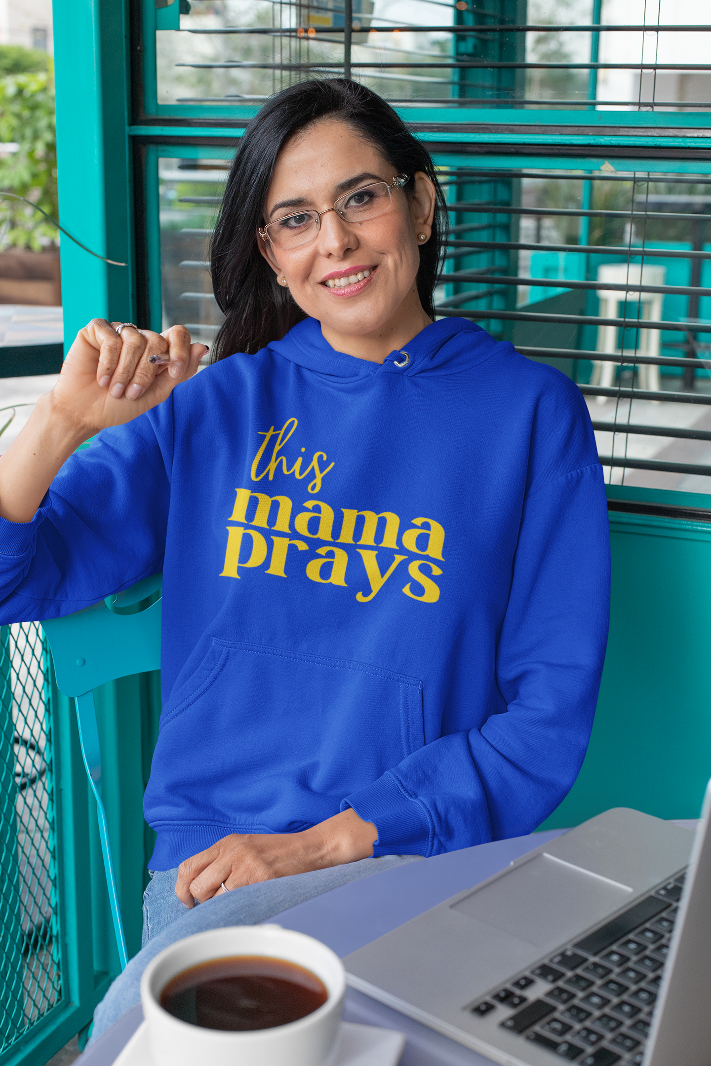 This Mama Prays Shirt